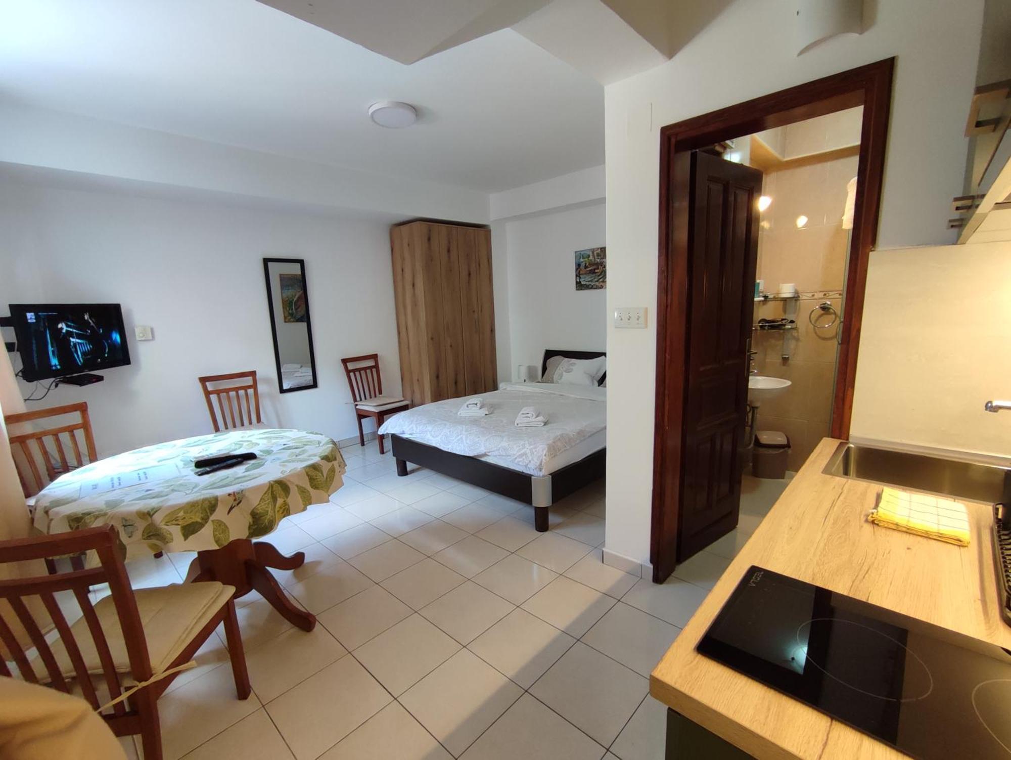 קוטור Studio Apartman Radimir חדר תמונה